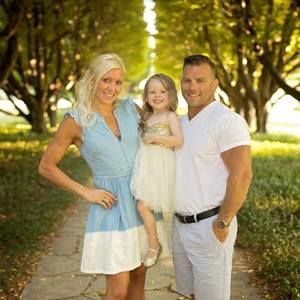 Meet your Posher, Evan n jessie